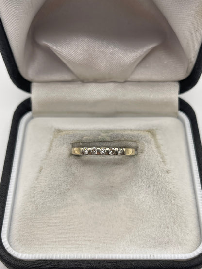 9ct gold diamond ring