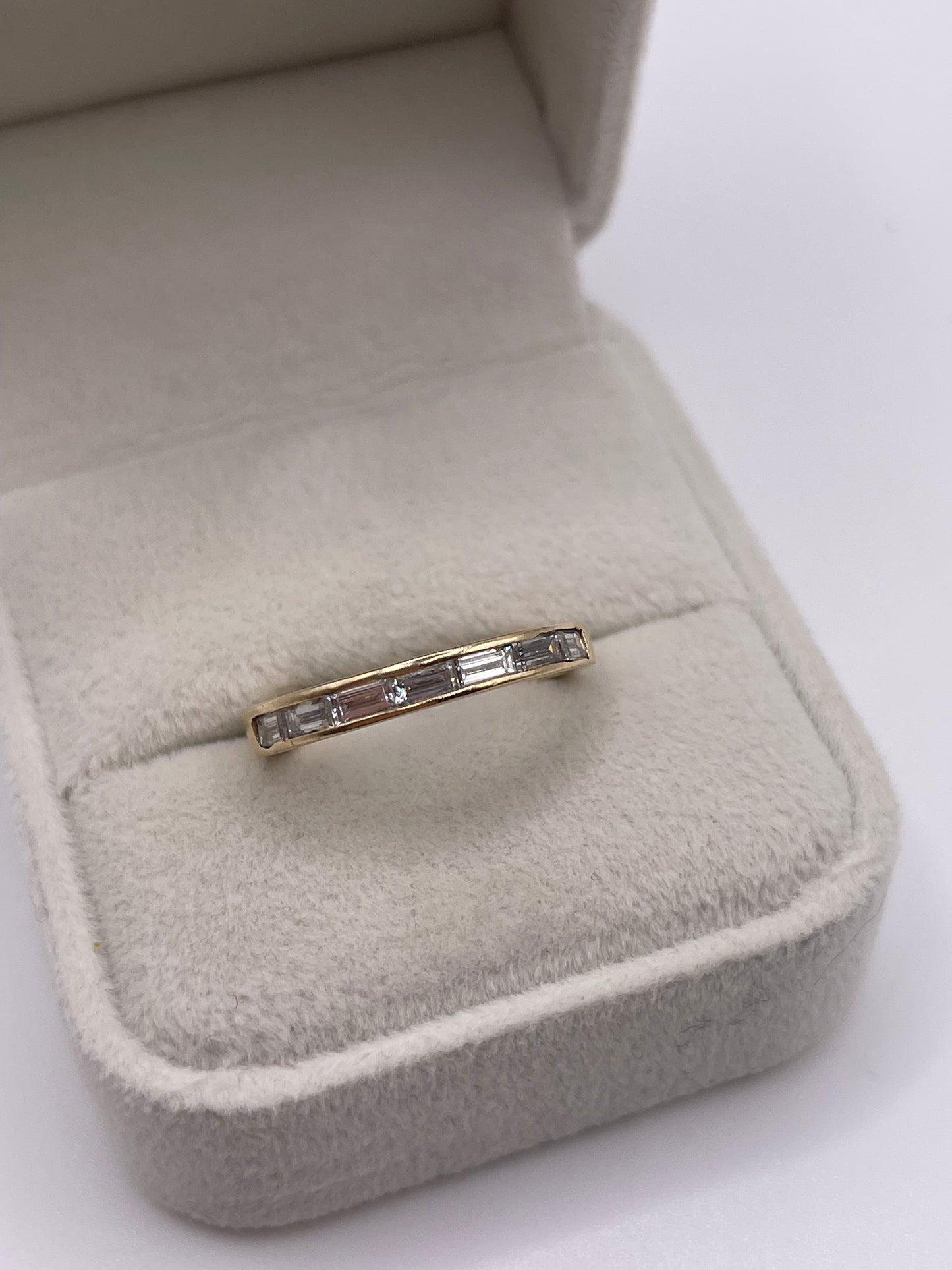 14ct gold diamond ring