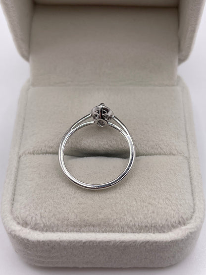 9ct white gold sapphire and diamond ring