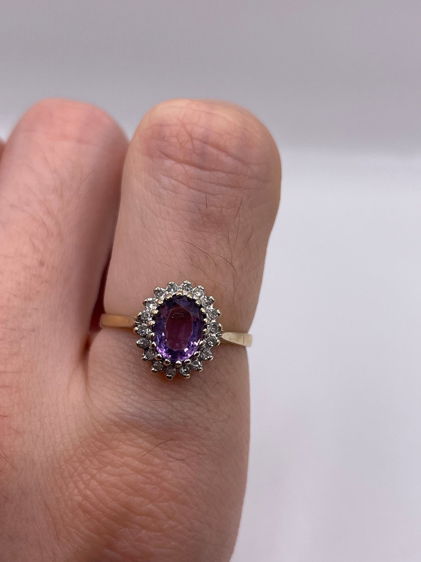 9ct gold amethyst and diamond ring
