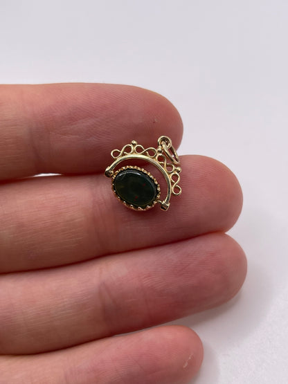 9ct gold onyx and bloodstone spinning fob pendant