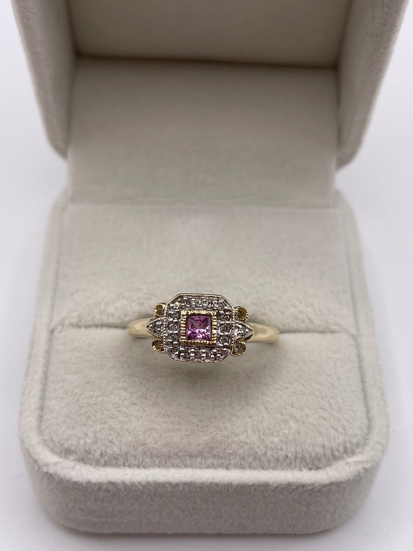 9ct gold pink sapphire and diamond ring