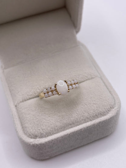 9ct gold opal ring