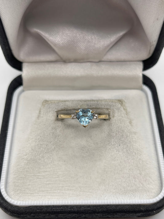 9ct gold topaz and zircon ring