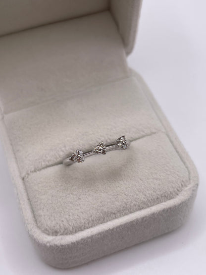 9ct white gold diamond ring
