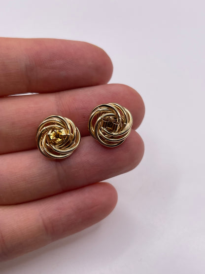 9ct gold knot earrings