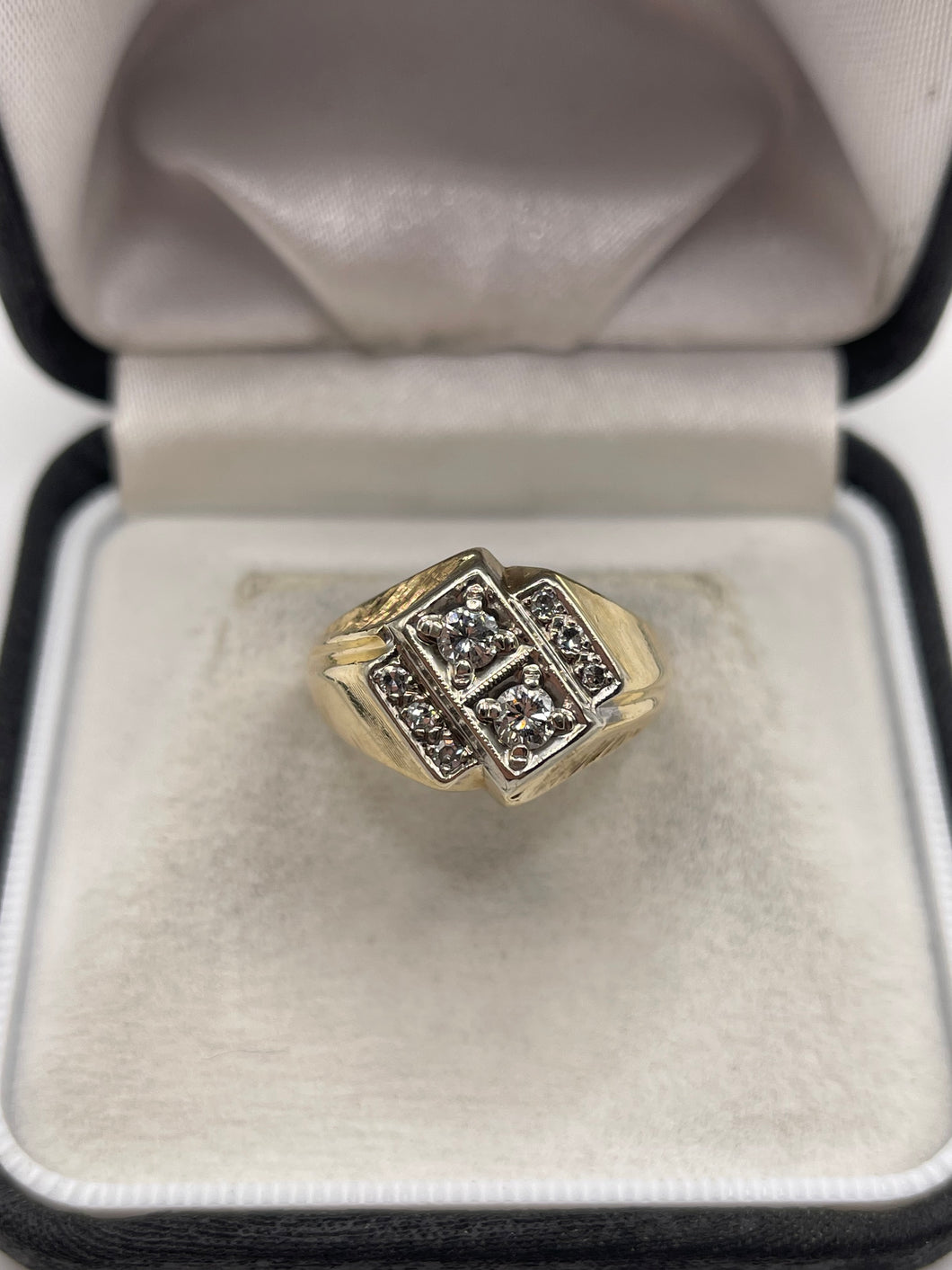 9ct gold diamond signet ring