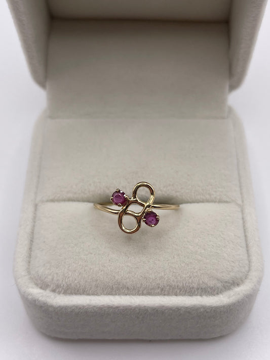 9ct gold ruby ring