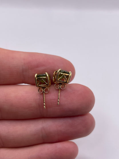 9ct gold peridot earrings