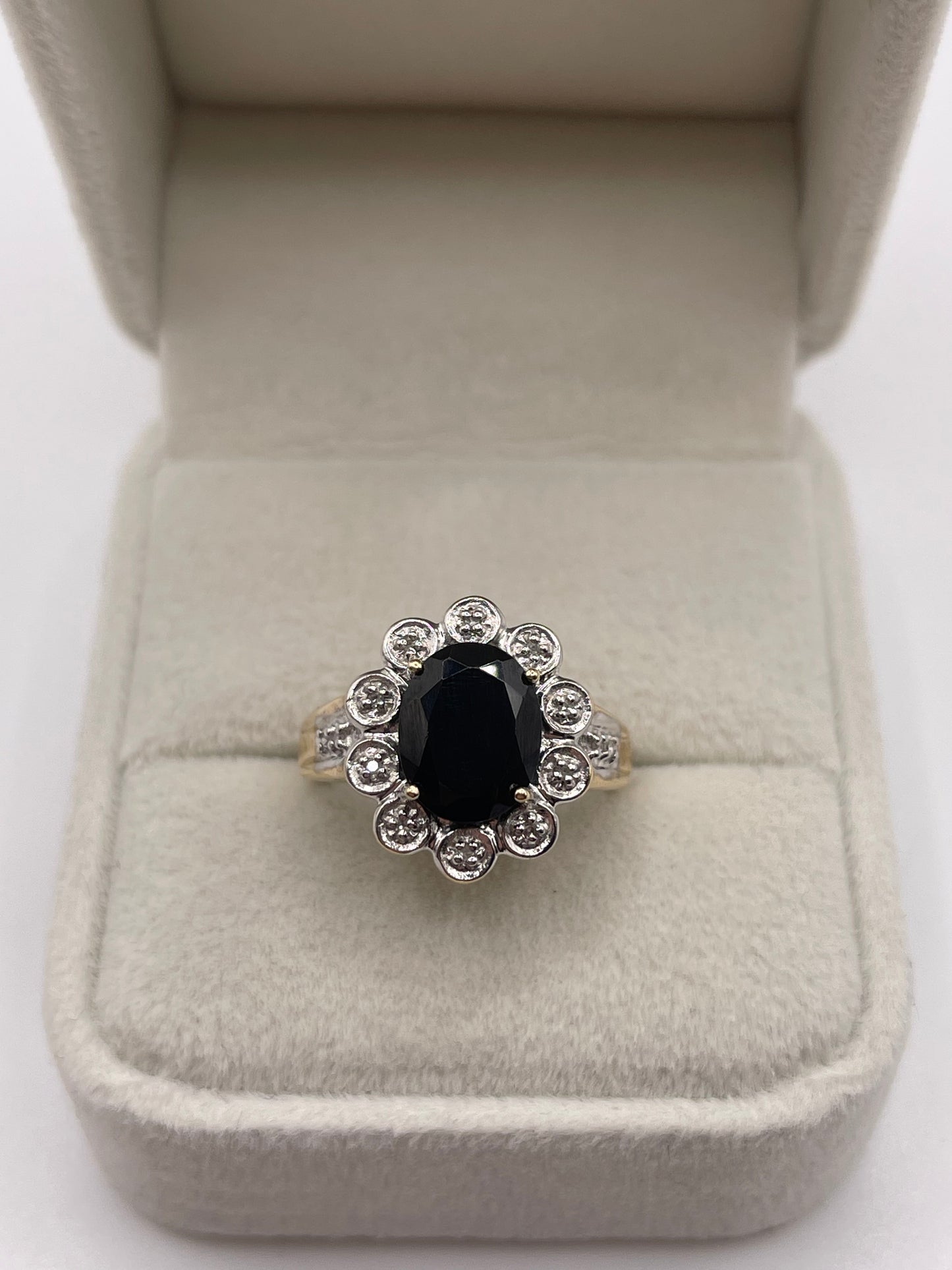 9ct gold sapphire and diamond ring