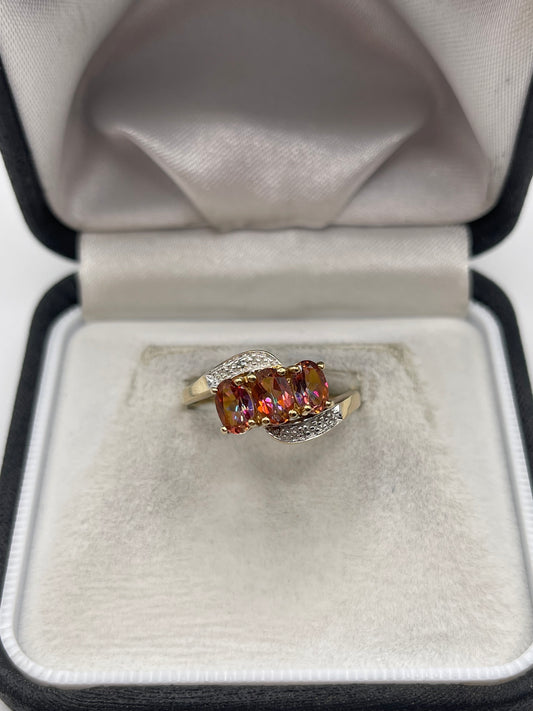 9ct gold topaz and diamond ring