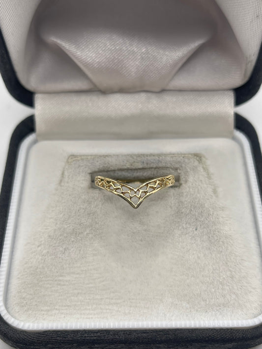 9ct gold wishbone ring