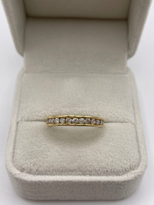 18ct gold 50 point diamond ring