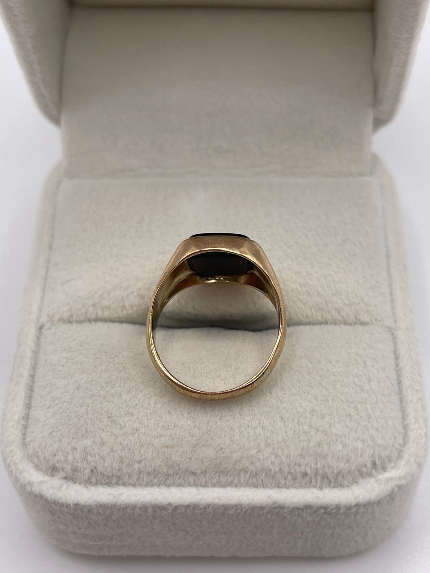9ct gold onyx signet ring