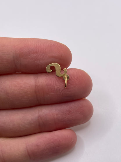 9ct gold initial S charm