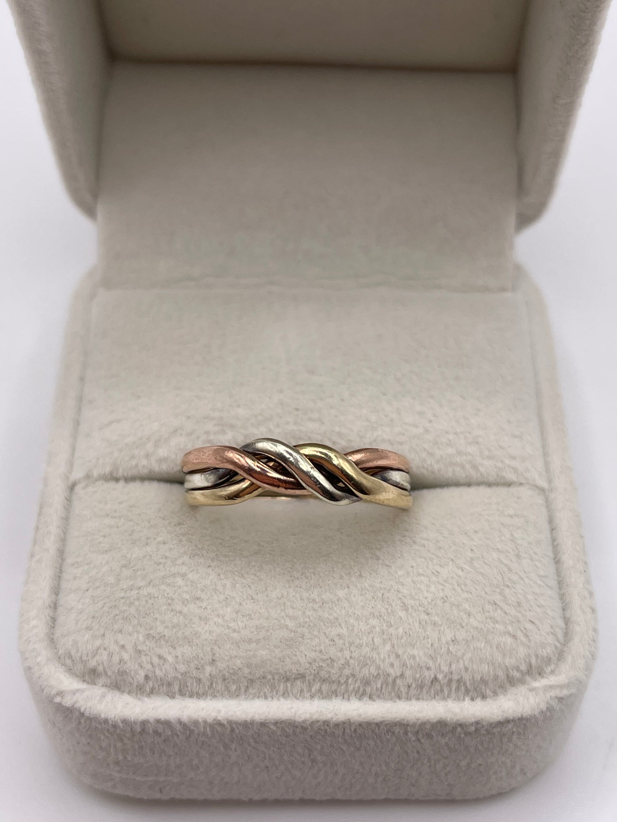 9ct tri gold ring