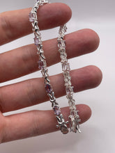 Load image into Gallery viewer, Silver amethyst bracelet

