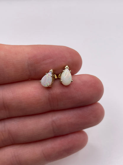 9ct gold opal earrings