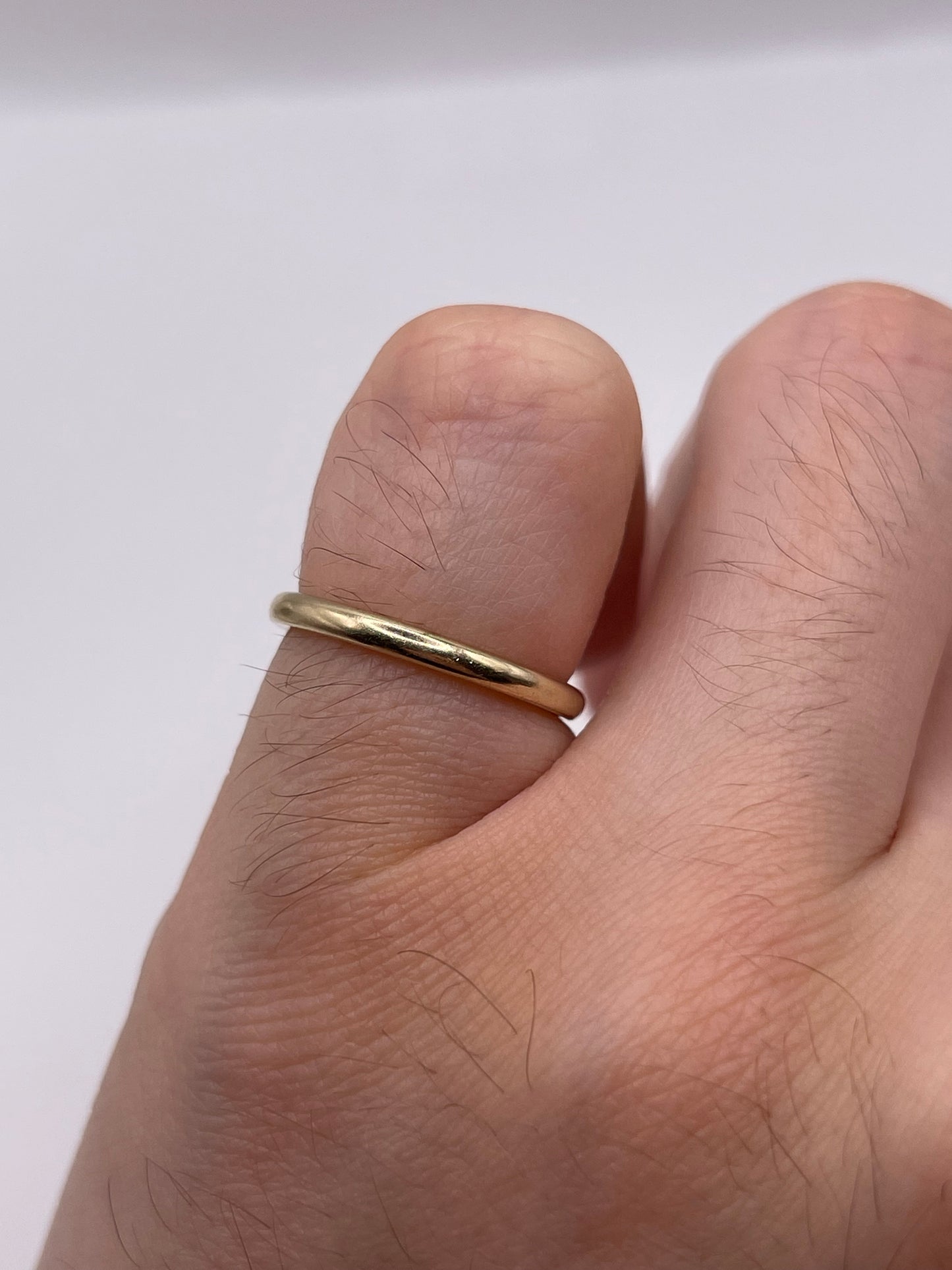 9ct gold band