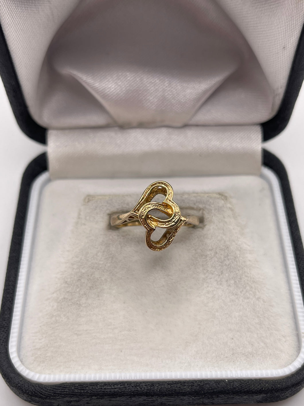 9ct gold double heart ring