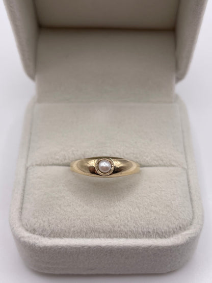 9ct gold pearl gypsy ring