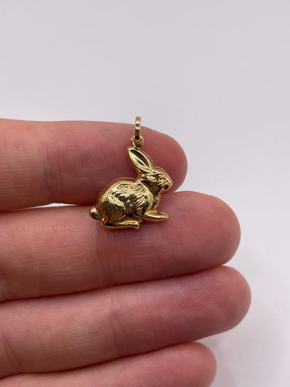 9ct gold rabbit charm