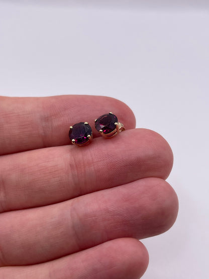 9ct gold garnet earrings
