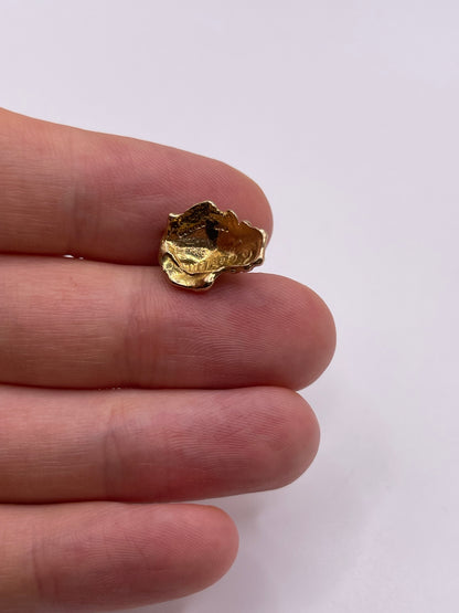 9ct gold lighthouse charm