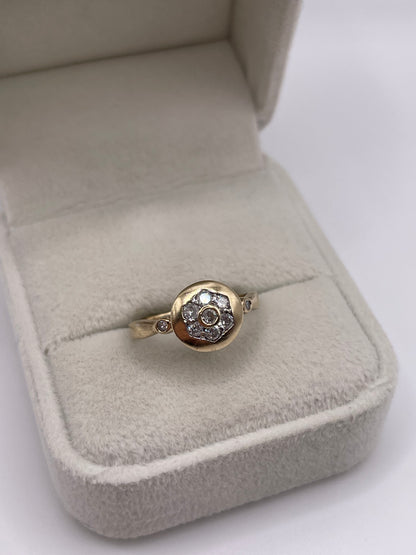 9ct gold diamond cluster ring