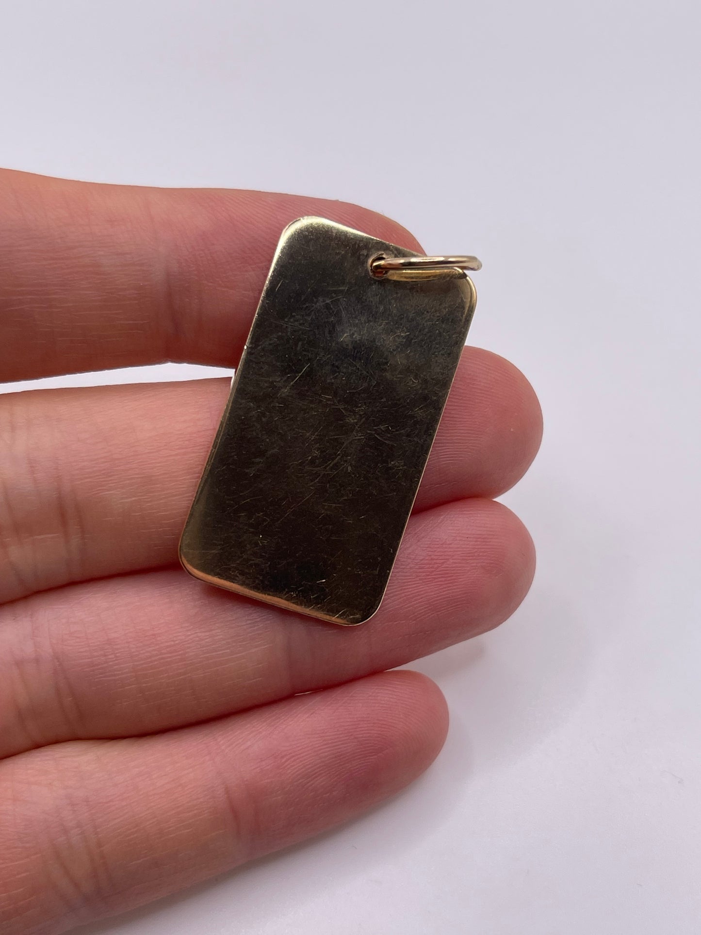 Heavy 9ct gold ingot pendant