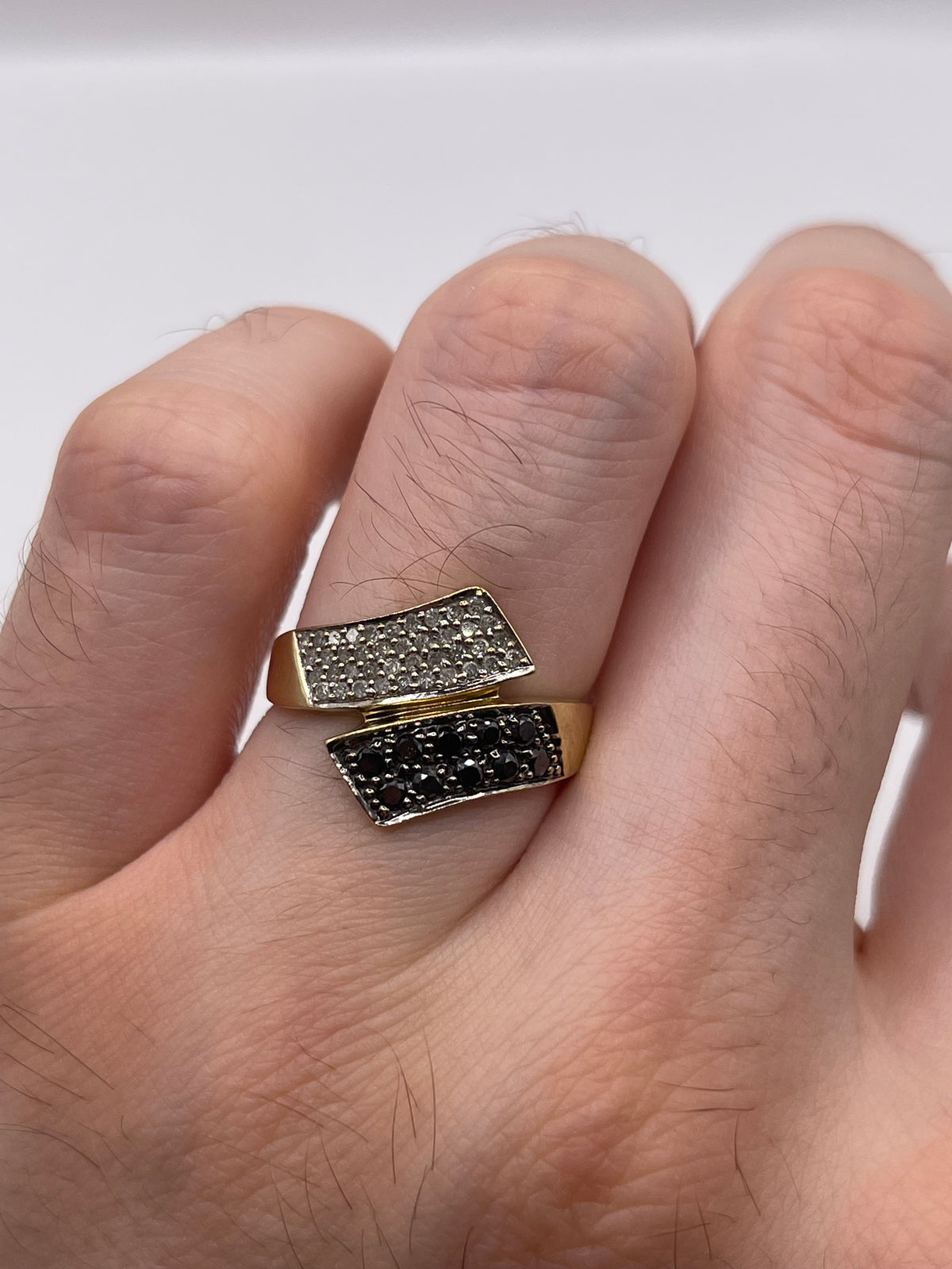9ct gold diamond cluster ring