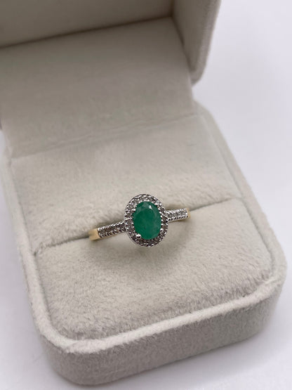 9ct gold emerald and diamond ring