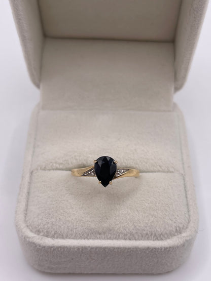 9ct gold sapphire and diamond ring