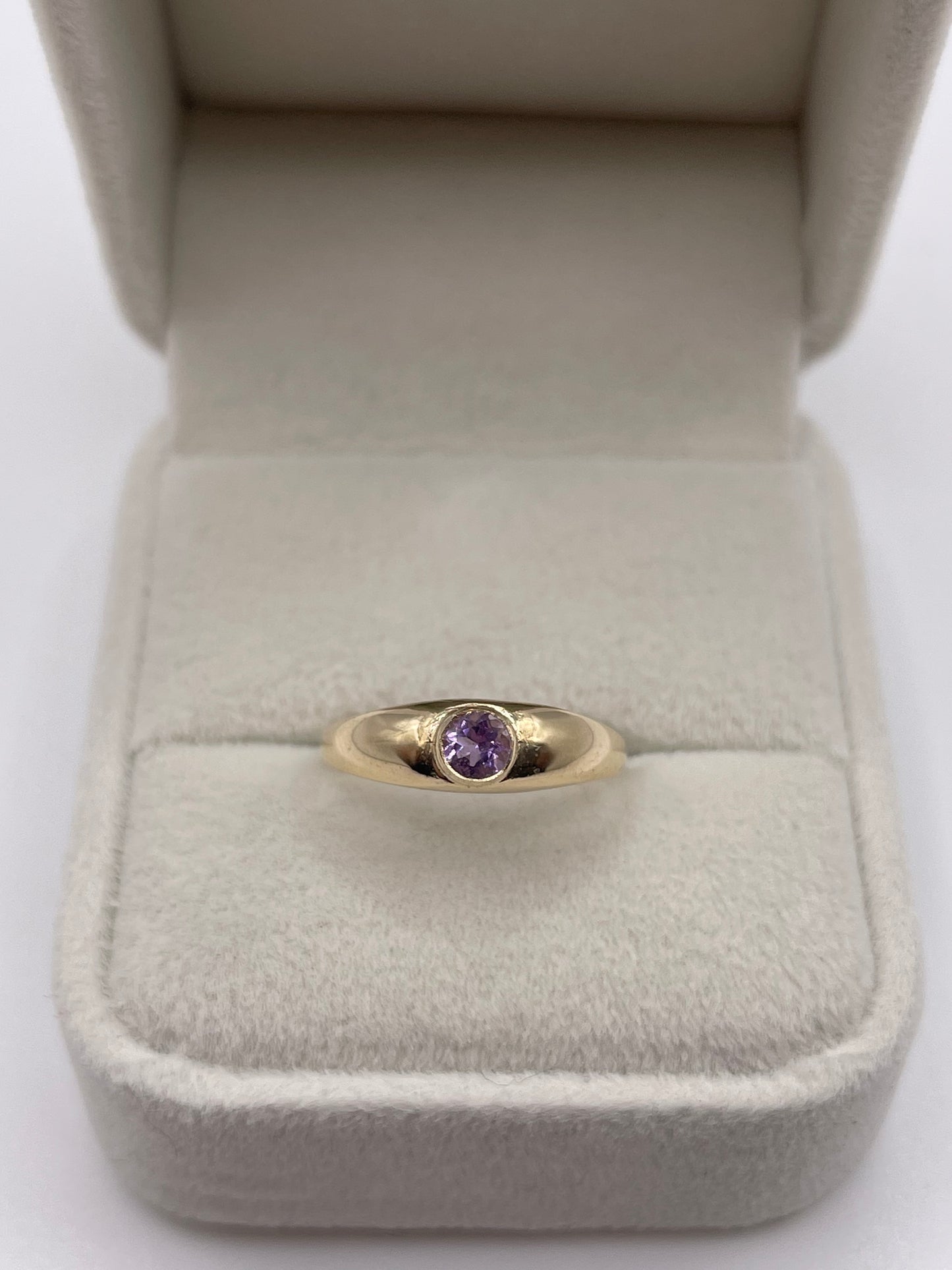 9ct gold amethyst gypsy ring