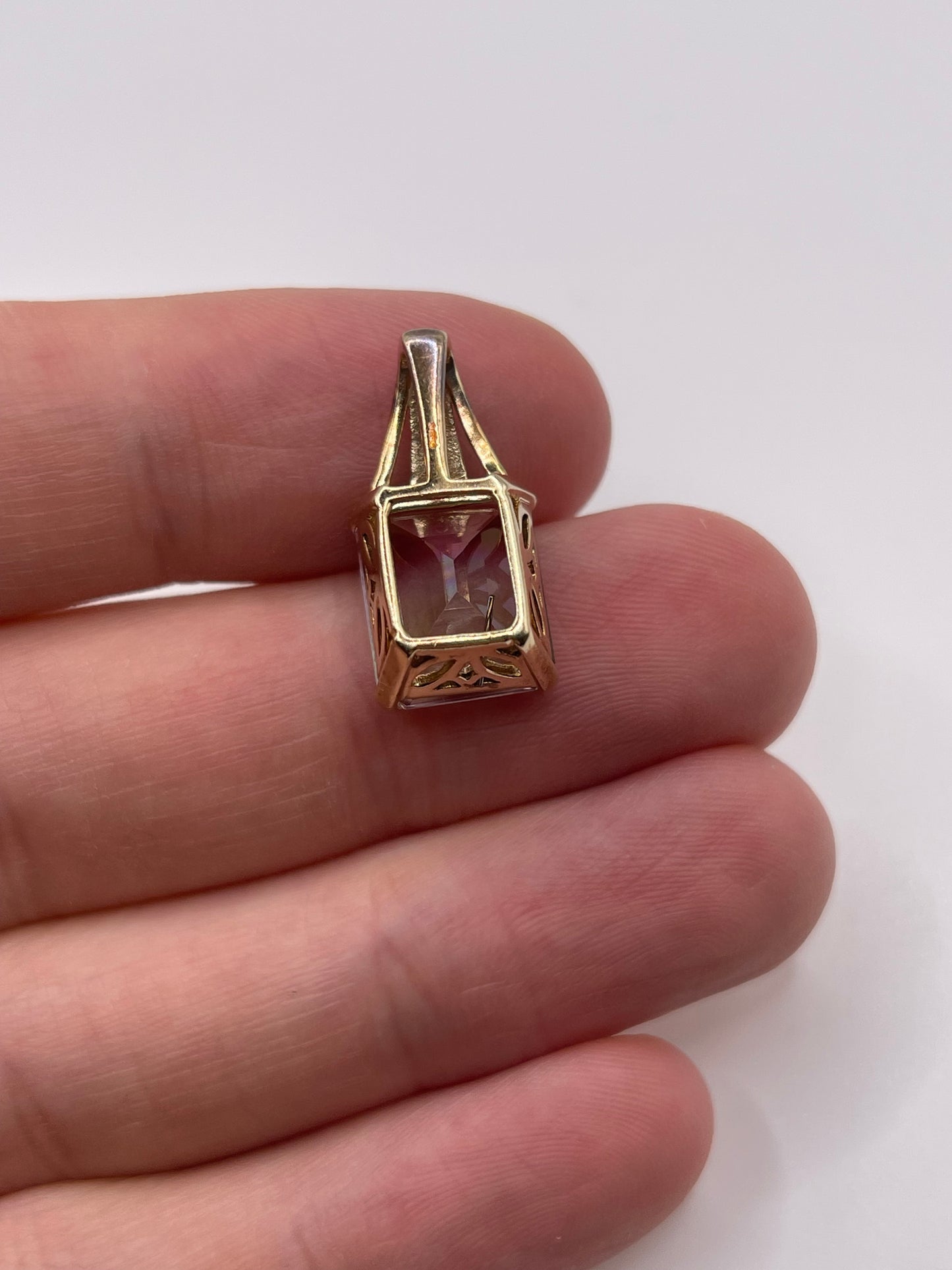 9ct gold bi coloured topaz and diamond pendant