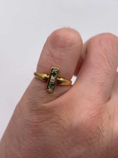 18ct gold emerald and diamond ring