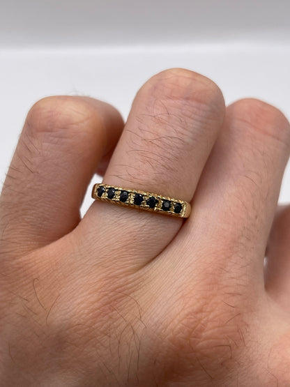 9ct gold sapphire ring