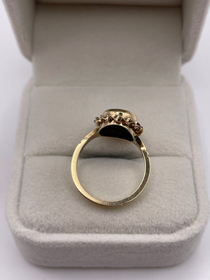 9ct gold opal triplet ring