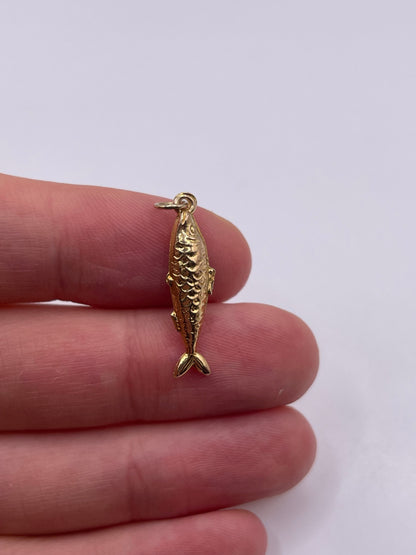9ct gold fish charm