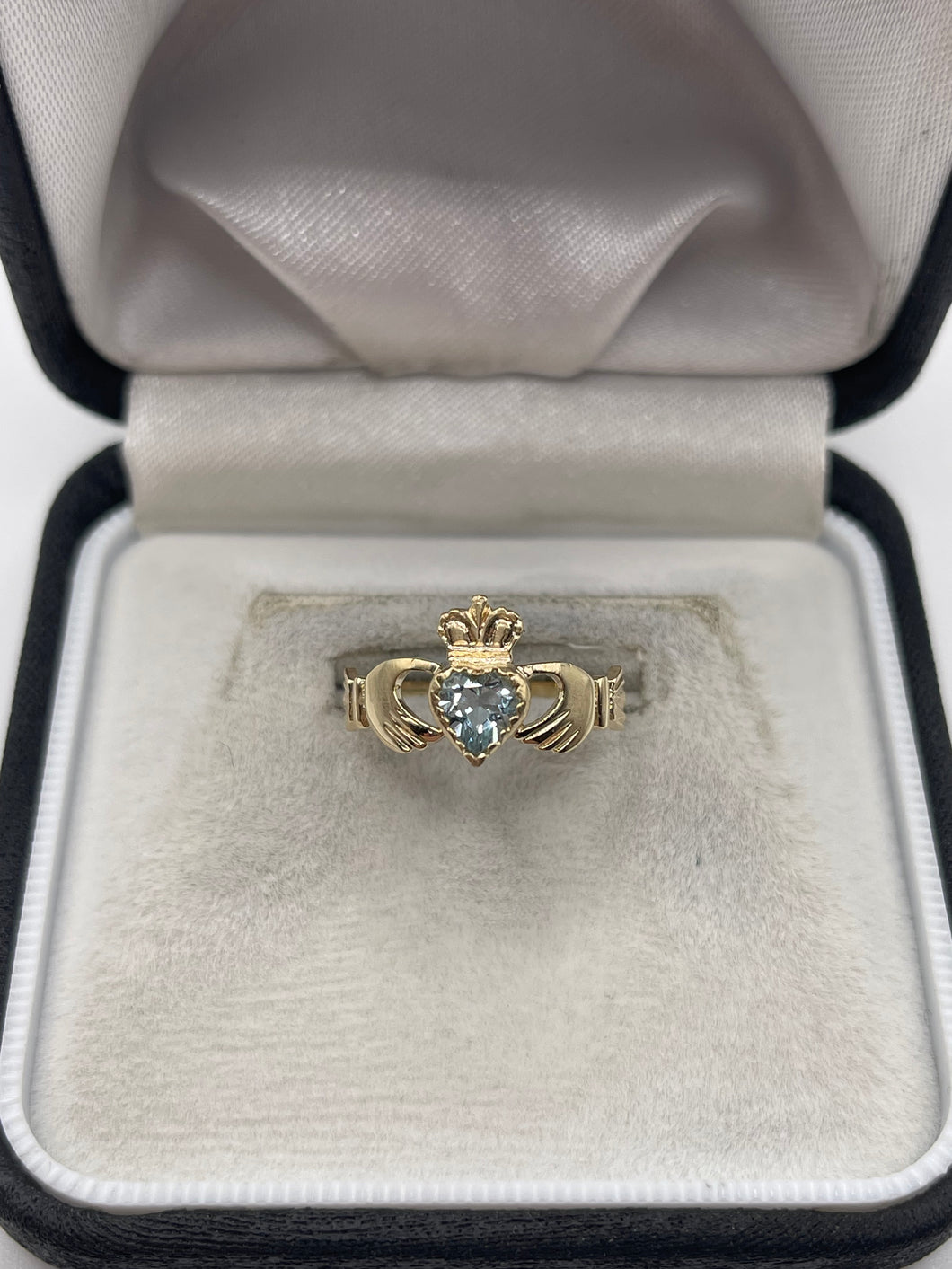 9ct gold blue topaz claddagh ring