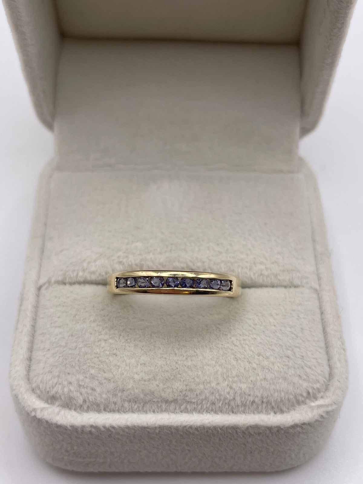 9ct gold iolite ring