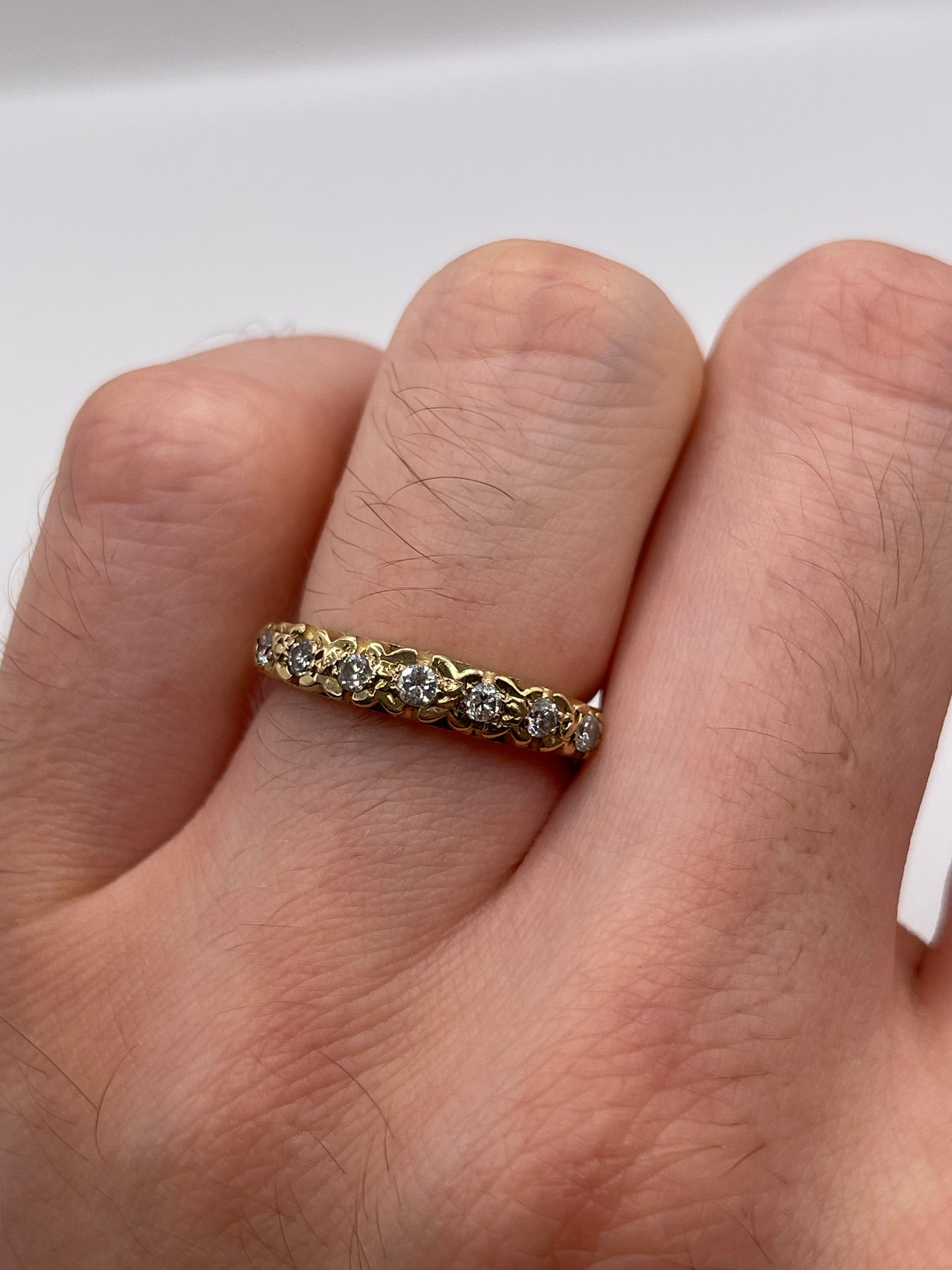 9ct gold diamond ring