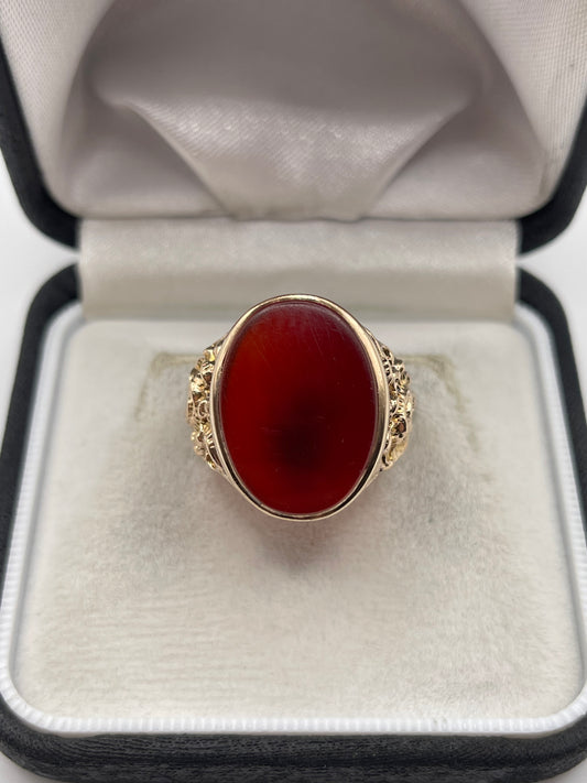 9ct gold carnelian signet ring