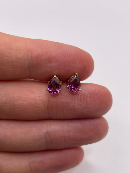 9ct gold garnet earrings