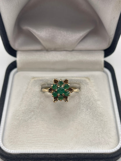 9ct gold emerald cluster ring