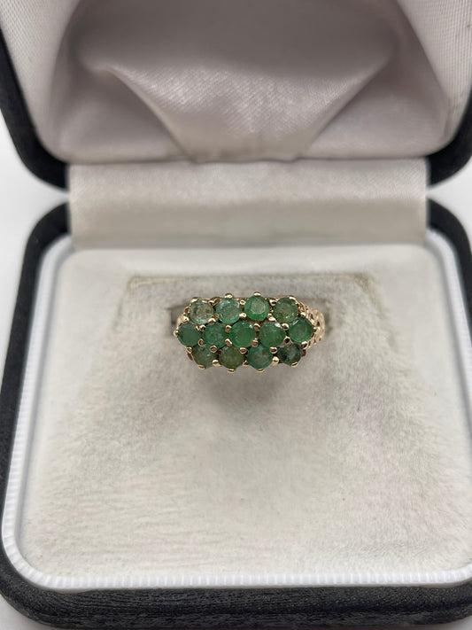 9ct gold emerald cluster ring