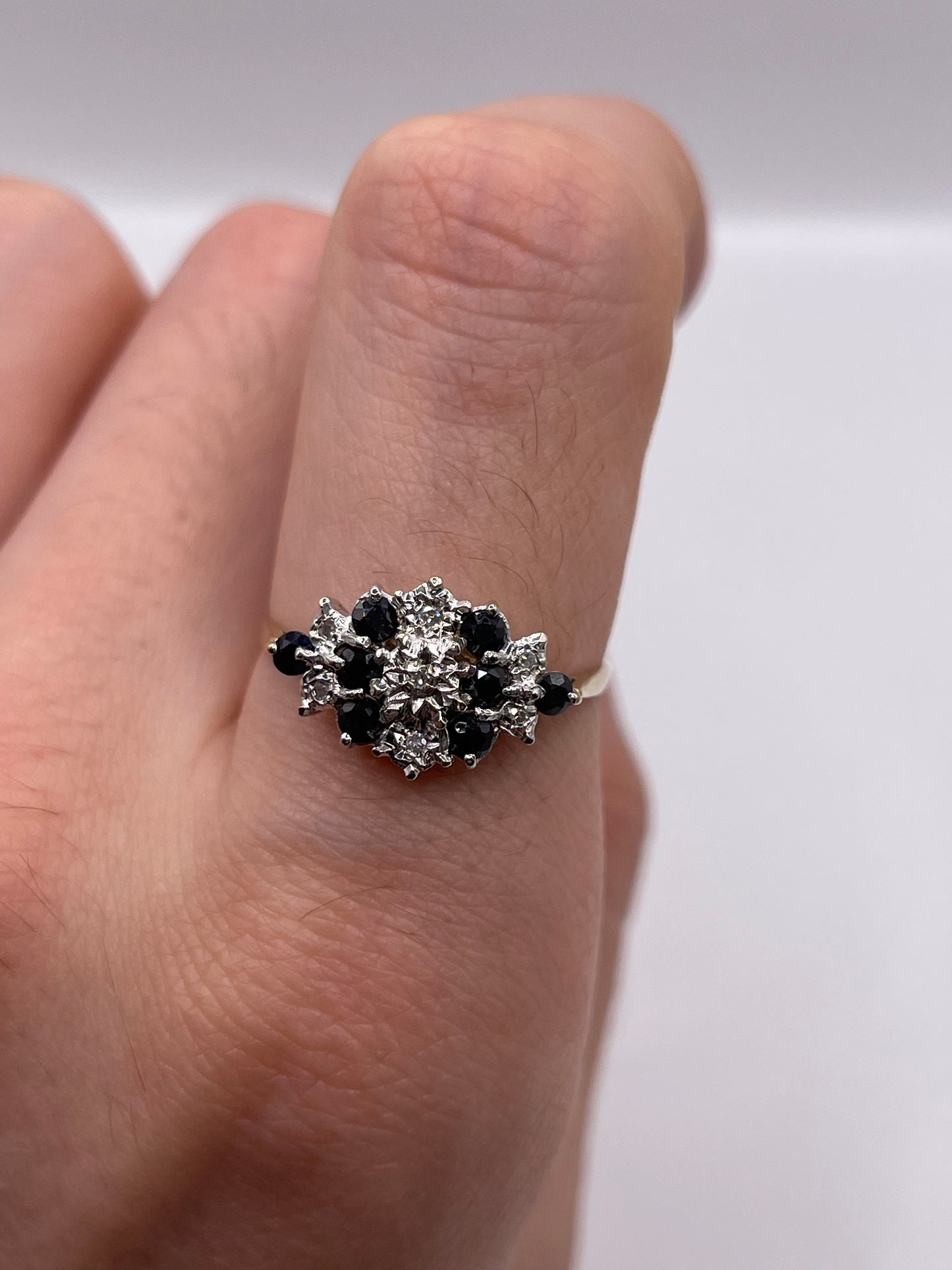 9ct gold sapphire and diamond ring