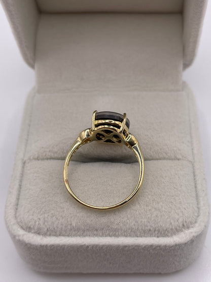 9ct gold Ammolite and zircon ring