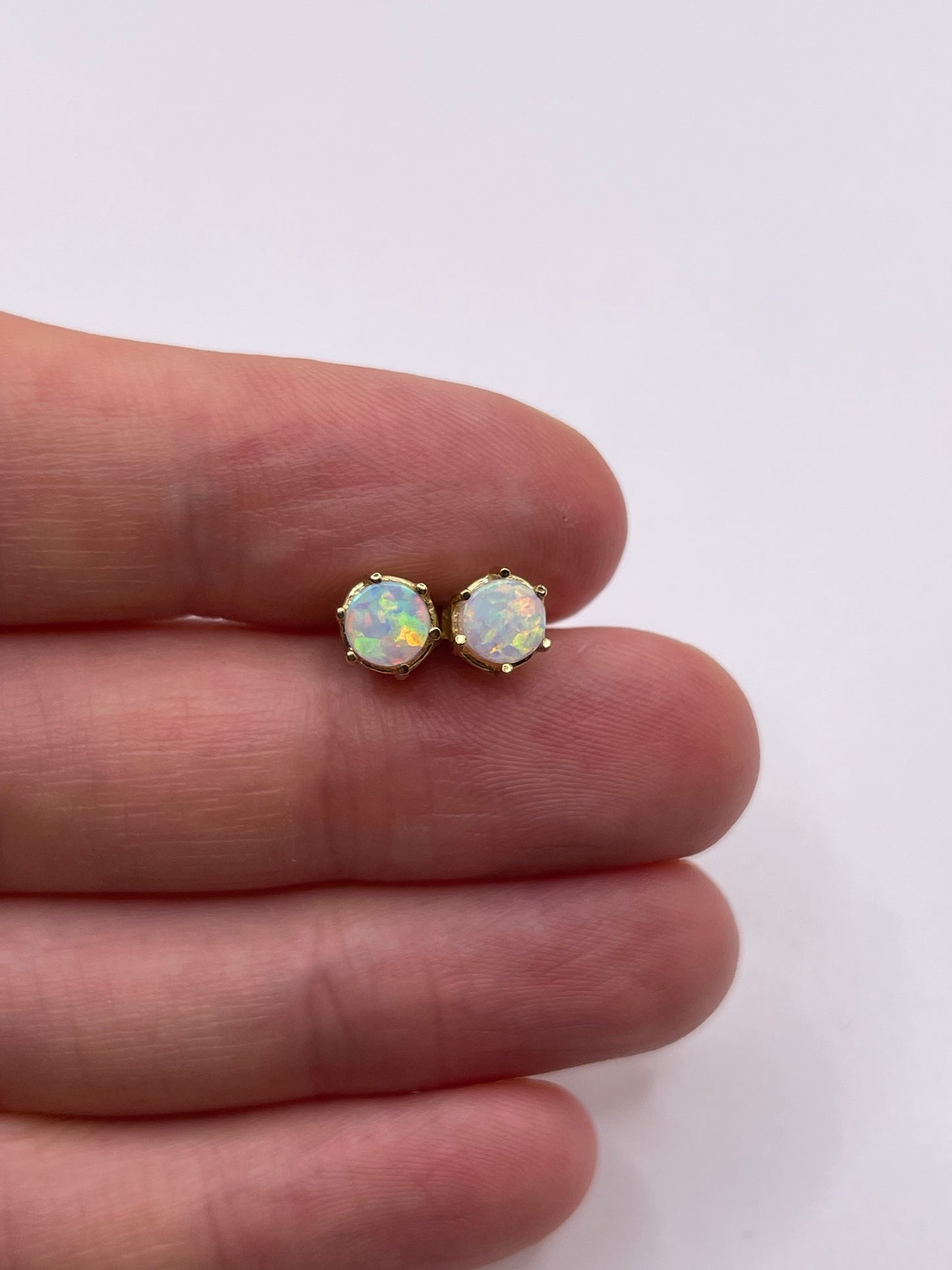 9ct gold opal earrings