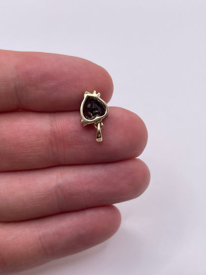 9ct gold garnet heart pendant